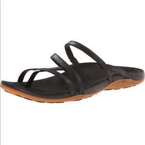 Chaco Cordova women’s leather sandal
